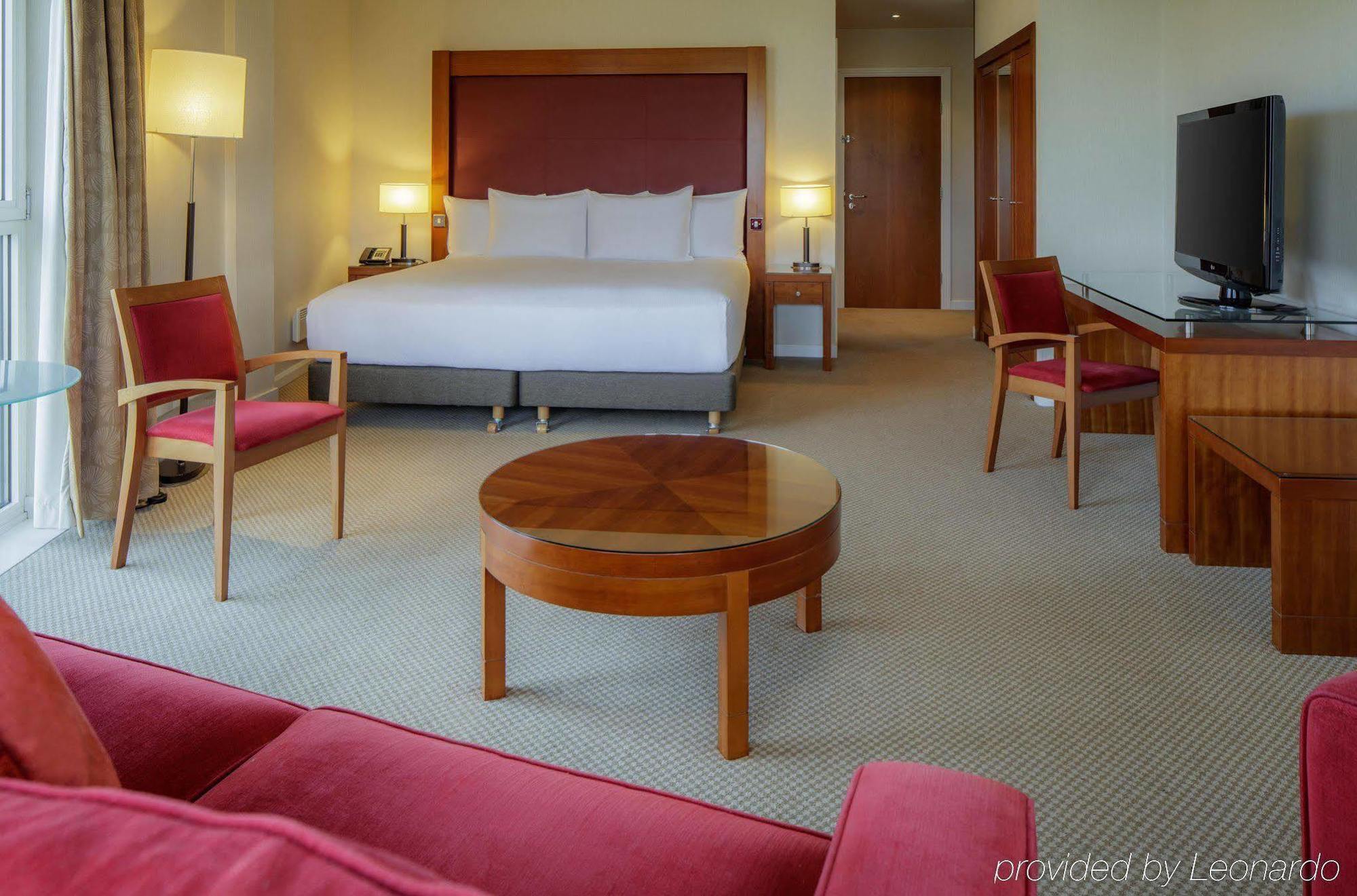 Doubletree By Hilton Aberdeen City Centre Εξωτερικό φωτογραφία